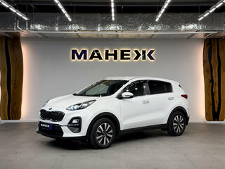2021 Kia Sportage IV Рестайлинг, белый, 2520000 рублей, вид 3