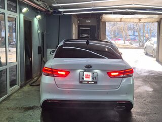 2017 Kia Optima IV, белый, 1850000 рублей, вид 3