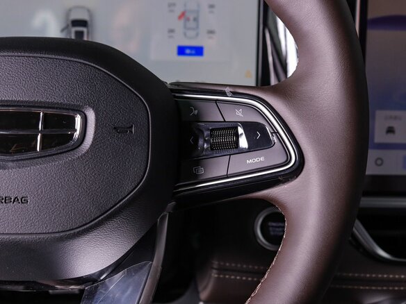 2026 Geely Monjaro I, серый, 4200000 рублей - вид 16