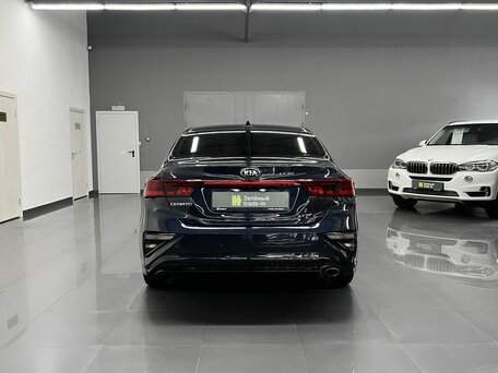 2021 Kia Cerato IV, синий, 1760000 рублей, вид 4