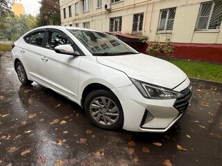 2019 Hyundai Elantra VI (AD) Рестайлинг, жёлтый, 860000 рублей, вид 2