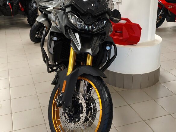 2026 Voge 900DSX, чёрный, 1033000 рублей
