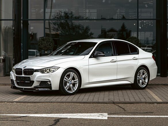 2014 BMW 3 серии 320i xDrive VI (F3x), белый, 1655000 рублей