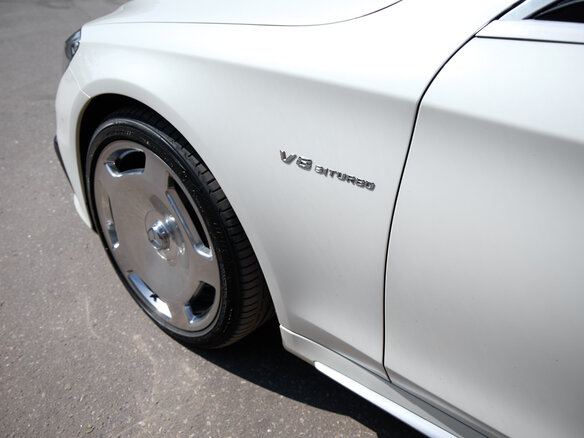 2014 Mercedes-Benz S-Класс AMG 63 AMG Long III (W222, C217), белый - вид 5