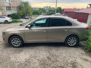 2021 Skoda Rapid II, коричневый, 1650000 рублей, вид 3