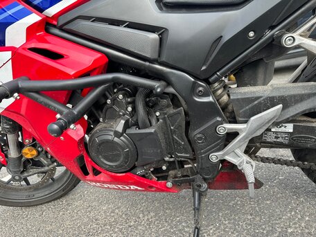 2024 Honda CBR 400R, красный, 750000 рублей, вид 4