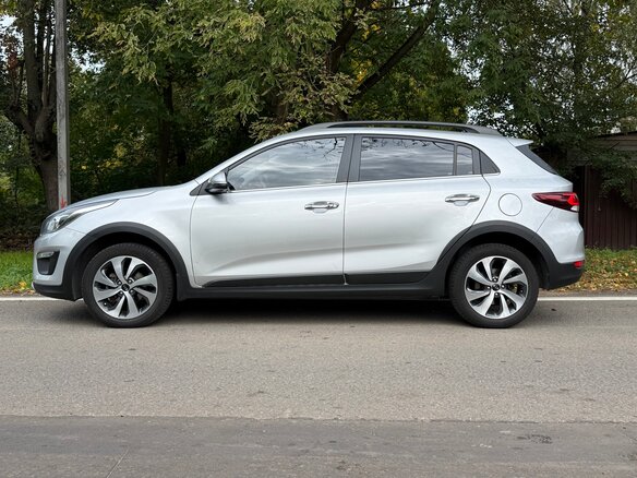 2019 Kia Rio X-Line IV, серебристый, 1590000 рублей - вид 7