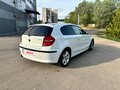 2009 BMW 1 серии 116i I (E81/E82/E87/E88) Рестайлинг, белый, 550000 рублей - вид 1