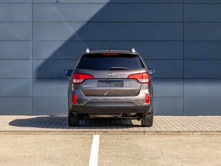 2013 Kia Sorento II Рестайлинг, бежевый, 1895000 рублей, вид 5