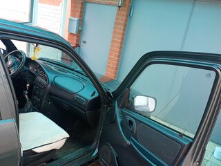 2011 Chevrolet Niva I Рестайлинг, серый, 310000 рублей, вид 4