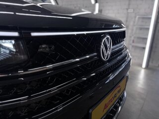 2026 Volkswagen Tavendor I, серый, 5130000 рублей, вид 3