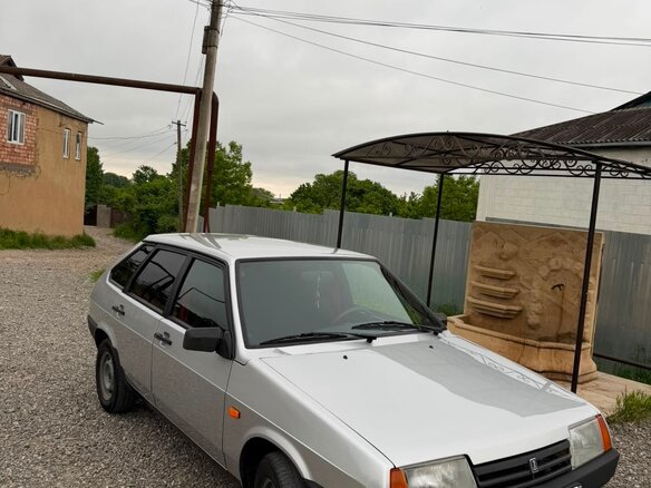 2003 Lada (ВАЗ) 21093i, серебристый, 420000 рублей