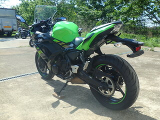 2017 Kawasaki Ninja 650, чёрный, 720000 рублей, вид 4