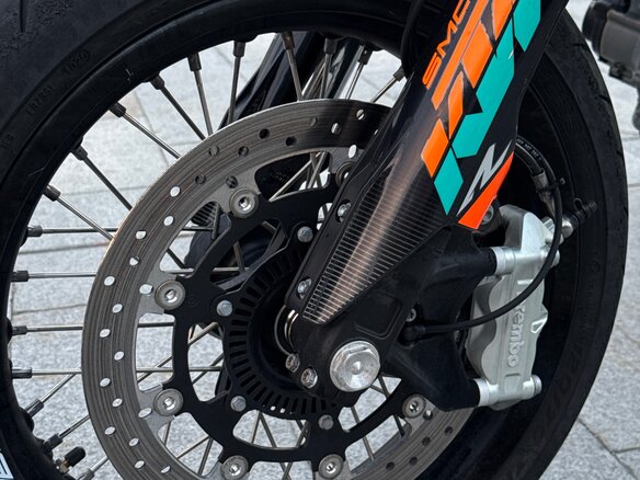 2020 KTM 690 SMC R, оранжевый, 700000 рублей - вид 6