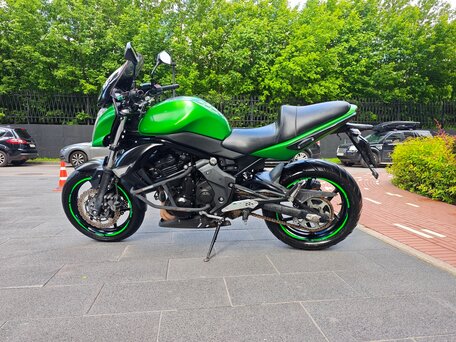 2010 Kawasaki ER-6N, зелёный, 340000 рублей, вид 5
