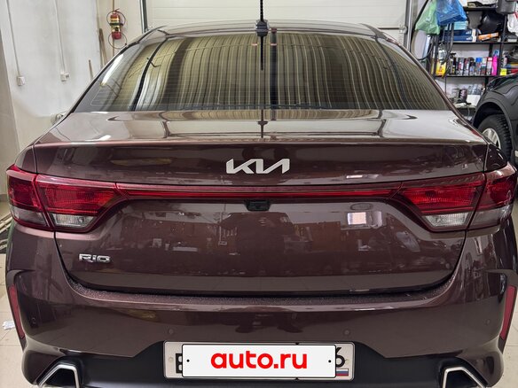 2021 Kia Rio IV Рестайлинг, коричневый, 2200000 рублей - вид 8