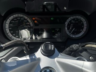 2017 BMW R 1200 RT, белый, 1500000 рублей, вид 3