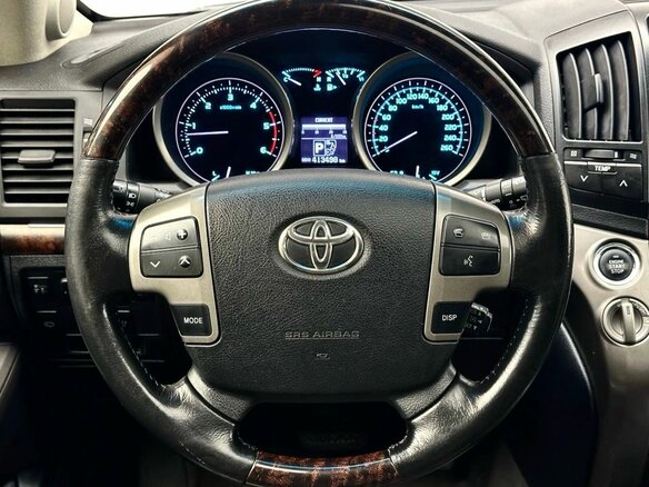 2010 Toyota Land Cruiser 200 Series, серый, 2361000 рублей - вид 26