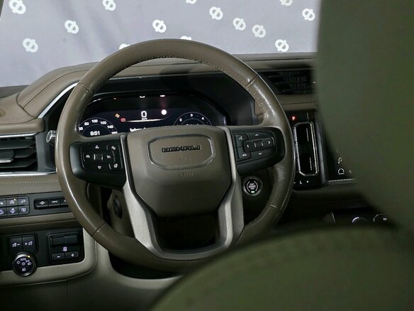 2022 GMC Yukon V, чёрный, 7790000 рублей - вид 23