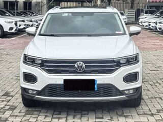2023 Volkswagen T-Roc I (China Market) Рестайлинг, белый, 1150000 рублей, вид 3