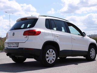 2013 Volkswagen Tiguan I Рестайлинг, белый, 1048700 рублей, вид 5