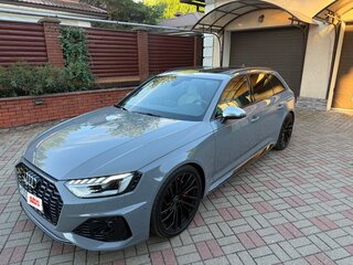 2021 Audi RS 4 IV (B9) Рестайлинг, серый, 7500000 рублей, вид 3