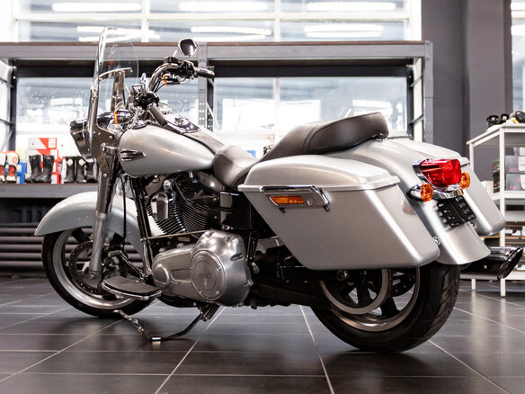 2012 Harley-Davidson Dyna Switchback, серый, 1150000 рублей - вид 4