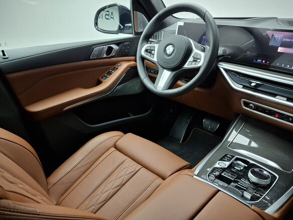 2026 BMW X7 40d I (G07) Рестайлинг, серый - вид 7
