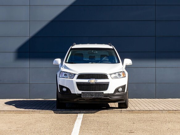 2015 Chevrolet Captiva I Рестайлинг 2, белый, 1395000 рублей - вид 1