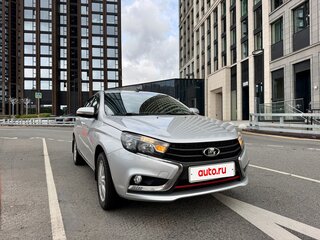2019 Lada (ВАЗ) Vesta I, серебристый, 900000 рублей, вид 1