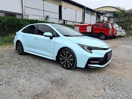 2021 Toyota Corolla XII (E210), голубой, 1220000 рублей, вид 3