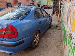 2001 Mitsubishi Carisma I Рестайлинг, синий, 110000 рублей, вид 4