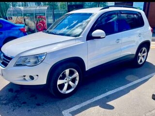 2010 Volkswagen Tiguan I, белый, 900000 рублей, вид 1