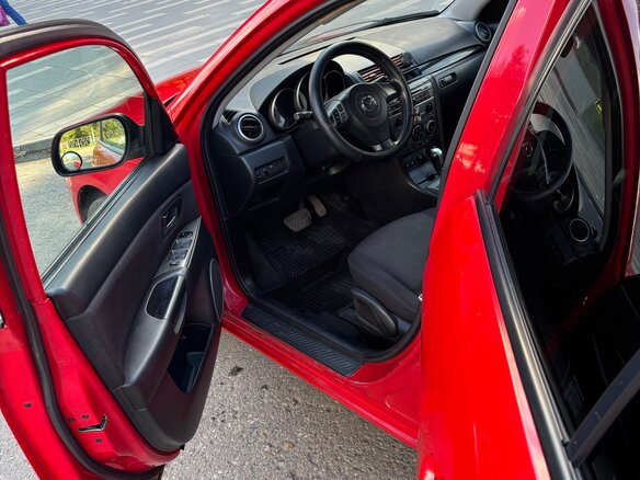 2007 Mazda 3 I (BK) Рестайлинг, красный, 490000 рублей - вид 7