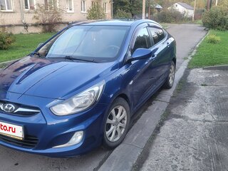 2011 Hyundai Solaris I, синий, 740000 рублей, вид 2