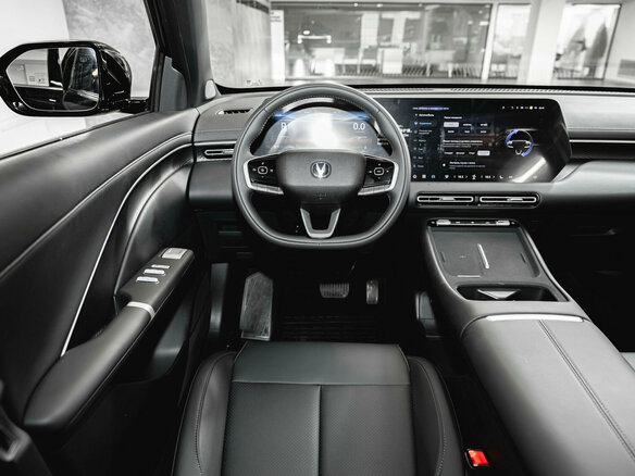2026 Changan UNI-S I Рестайлинг, чёрный, 3149900 рублей - вид 12