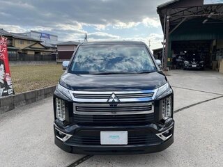 2023 Mitsubishi Delica D:5 I Рестайлинг, чёрный, 3300000 рублей, вид 1