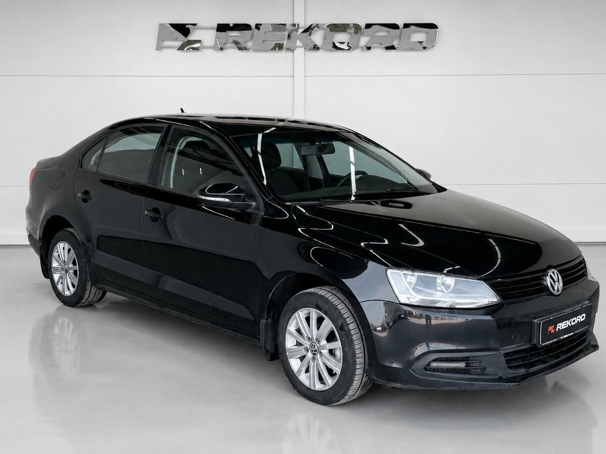 Открыть фотографии: Volkswagen Jetta VI