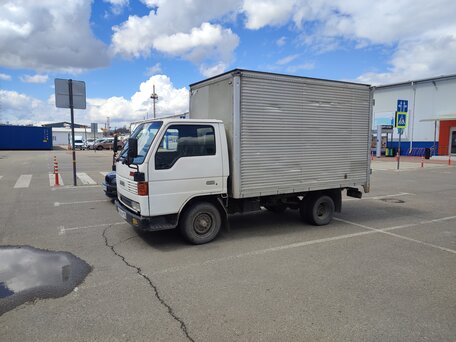 1995 Mazda Titan, белый, 1000000 рублей, вид 1