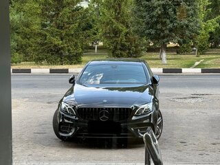 2020 Mercedes-Benz E-Класс 200 V (W213, S213, C238), чёрный, 4320000 рублей, вид 1