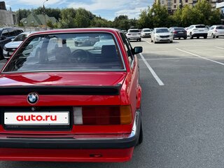 1984 BMW 3 серии 320i II (E30), красный, 1800000 рублей, вид 3