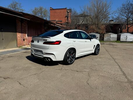 2019 BMW X4 M I (F98), белый, 6300000 рублей, вид 3