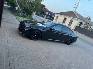 2017 BMW 7 серии Long 730Ld xDrive VI (G11/G12), чёрный, 3950000 рублей, вид 1