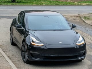 2018 Tesla Model 3 Long Range I, чёрный, 3100000 рублей, вид 2