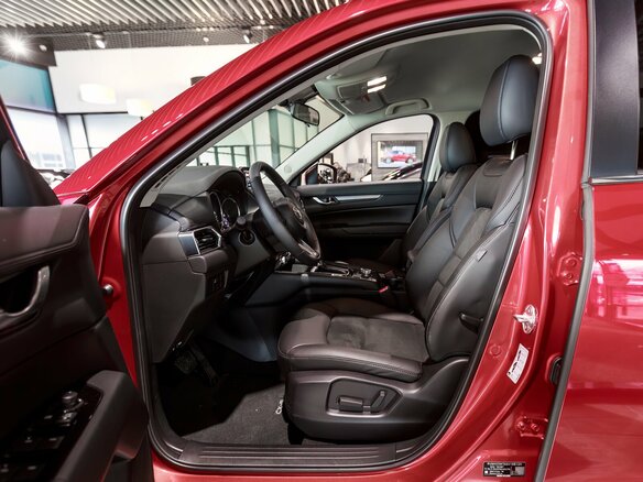 2026 Mazda CX-5 II Рестайлинг, красный, 3800000 рублей - вид 9