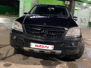 2006 Mercedes-Benz M-Класс 350 II (W164), чёрный, 600000 рублей, вид 1