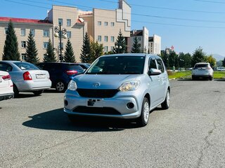 2017 Toyota Passo III, серый, 999000 рублей, вид 2