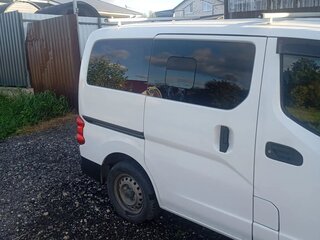 2016 Nissan NV200, белый, 1000000 рублей, вид 2