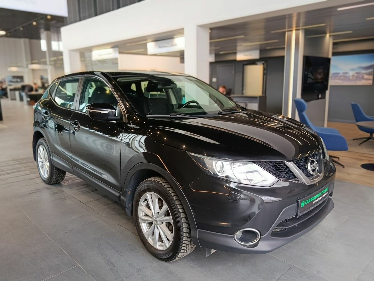 Открыть фотографии: Nissan Qashqai II