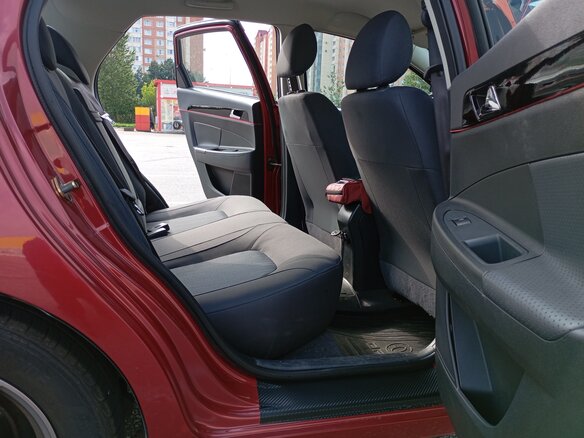 2014 Dongfeng S30, красный, 455000 рублей - вид 12
